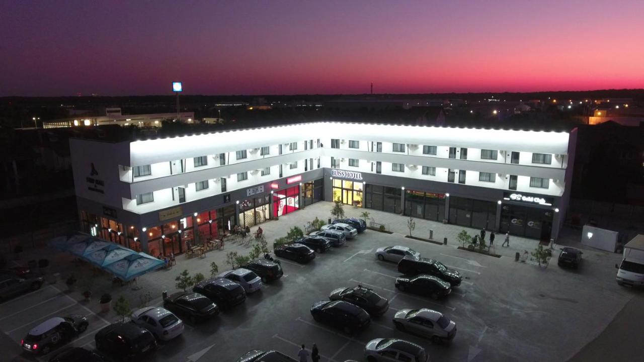 Bliss Inn Tunari Voluntari Exterior foto